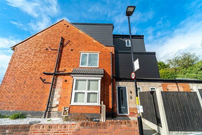 7 Bedroom House To Rent In Coronation Road, Selly Oak, Birmingham, B29