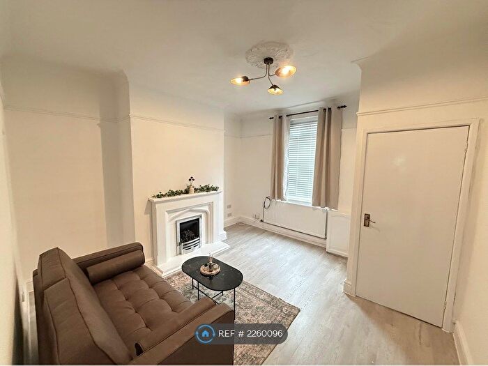 2 Bedroom Terraced House To Rent In Shuttle Street, Tyldesley, Manchester, M29