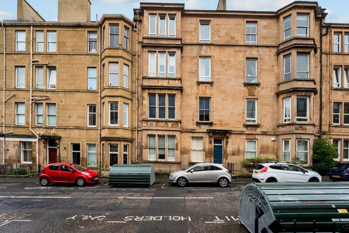 3 Bedroom Flat To Rent In Tay Street, Polwarth, Edinburgh, EH11