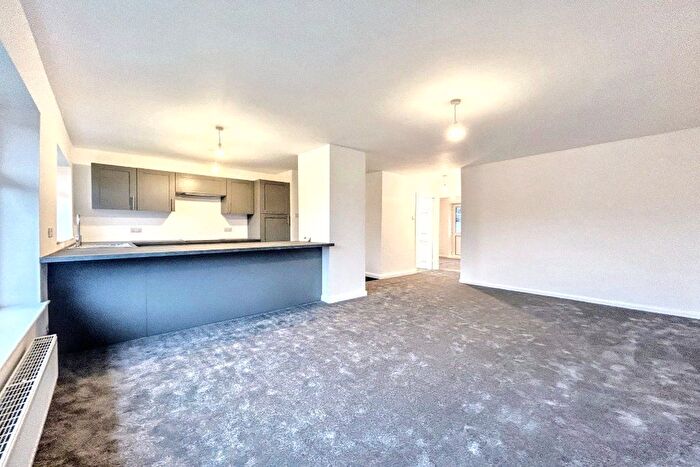 2 Bedroom Bungalow For Sale In Thornes Moor Drive, Wakefield, West Yorkshire, WF2
