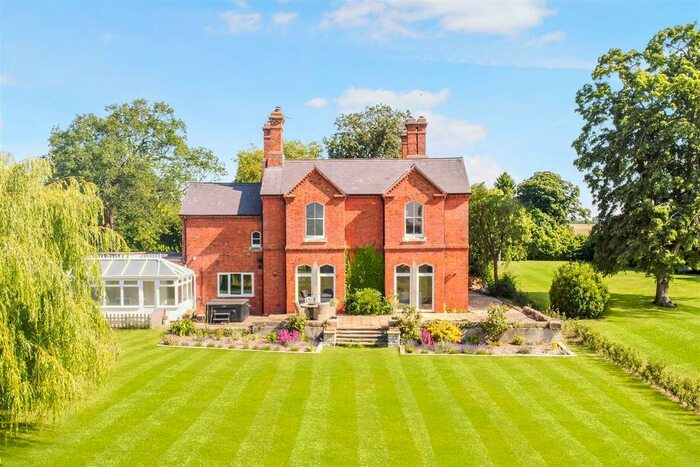 5 Bedroom Detached House For Sale In Main Street, Ashby De La Launde, Lincoln, LN4