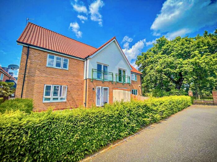 2 Bedroom Apartment To Rent In Ellisons Quay, Burton Waters, Lincoln, LN1