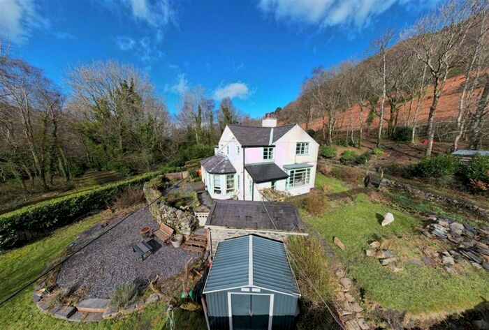 4 Bedroom Cottage For Sale In Nant Ffrancon, Bethesda, Gwynedd, LL57