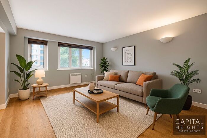 2 Bedroom Flat To Rent In Stepney Way, London, E1