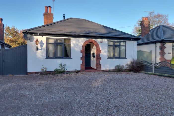 2 Bedroom Bungalow For Sale In Station Drive, Four Ashes, Wolverhampton, WV10