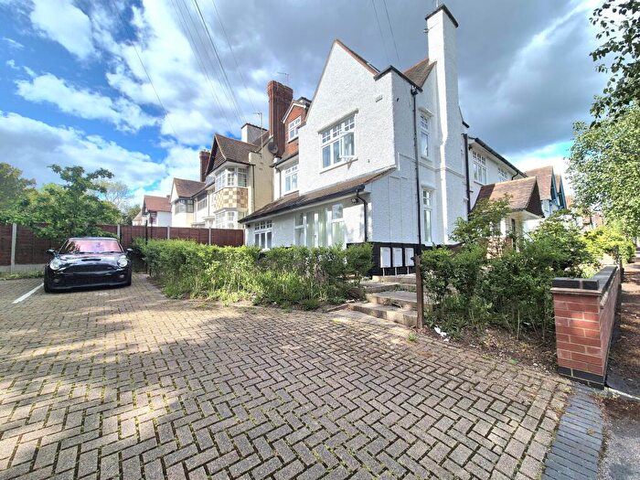1 Bedroom Flat To Rent In Morland Avenue, Stoneygate, LE2
