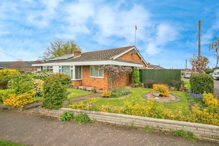 2 Bedroom Semi-Detached Bungalow For Sale In Dallinghoo Road, Wickham Market, Woodbridge, IP13
