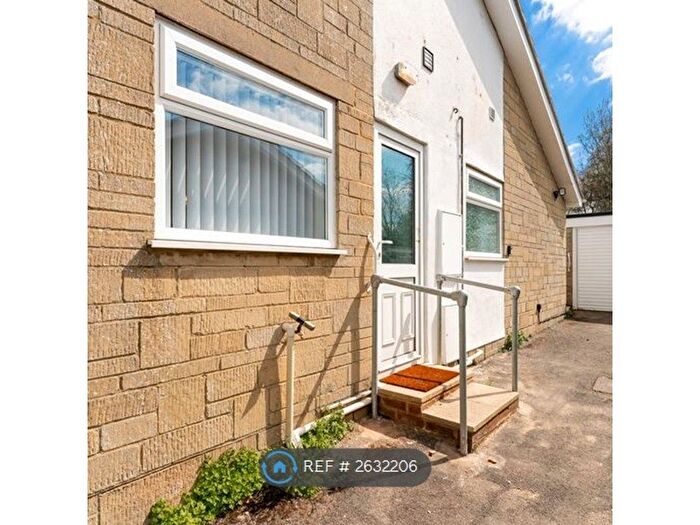 2 Bedroom Bungalow To Rent In Nine Acres Close, Charlbury, Chipping Norton, OX7