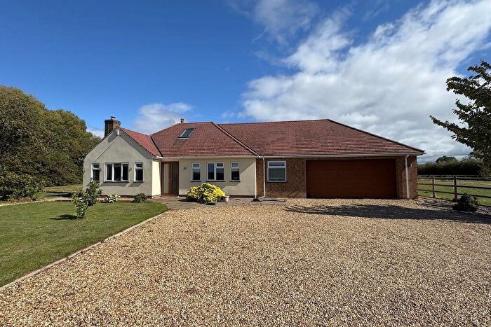 3 Bedroom Detached Bungalow For Sale In Langar Lane, Harby, LE14