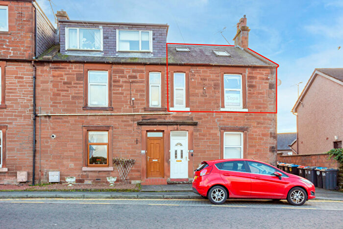 2 Bedroom Maisonette For Sale In Lockerbie Road, Dumfries, DG1