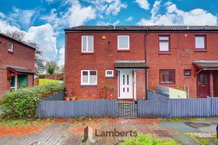 3 Bedroom End Of Terrace House For Sale In Sandhurst Close, Church Hill North, B98