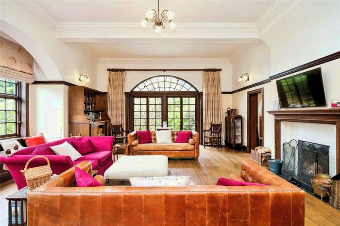6 Bedroom Detached House For Sale In Sheep Plain, Crowborough, East Sussex, TN6