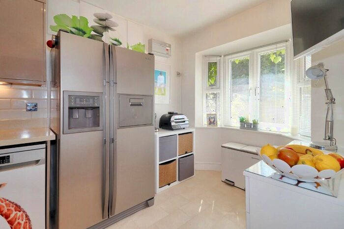 3 Bedroom Terraced House For Sale In Primrose Road, Walton-On-Thames, Surrey, KT12