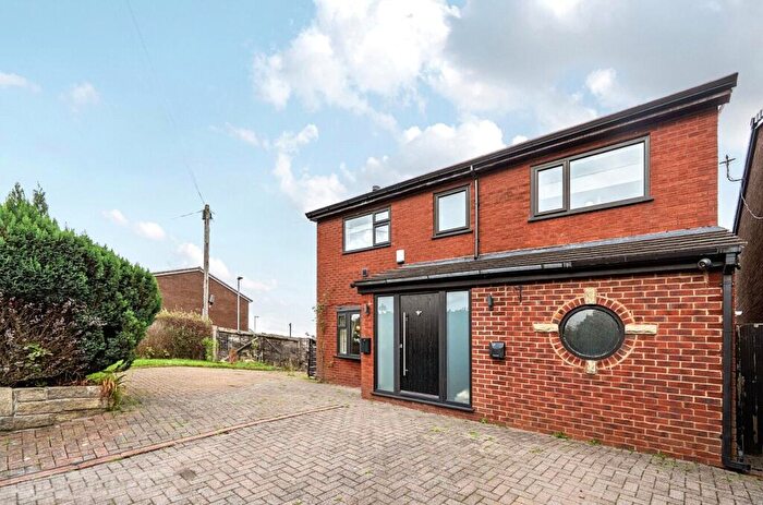 4 Bedroom Detached House For Sale In Hannerton Road, Shaw, Oldham, OL2