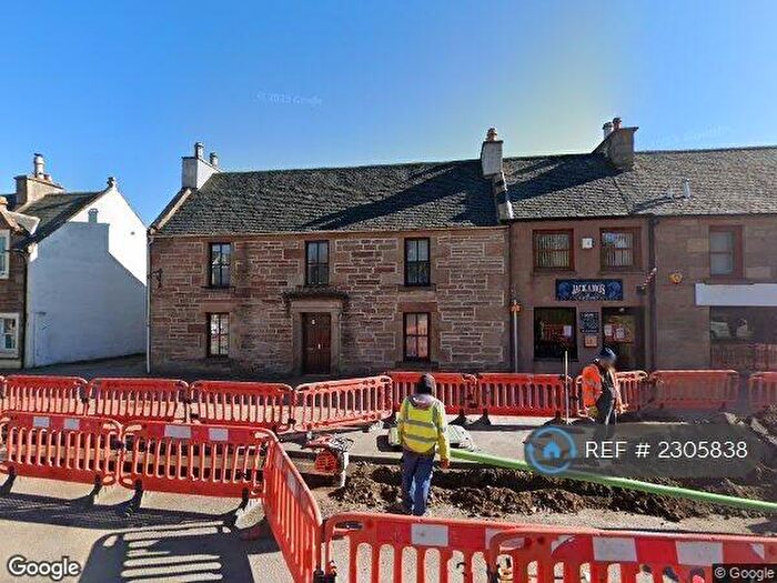 3 Bedroom Flat To Rent In Novar Road, Alness, IV17