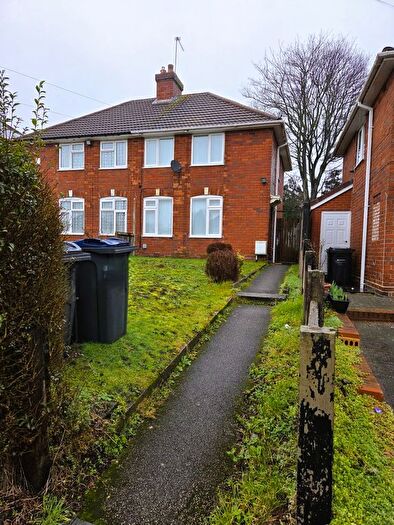 2 Bedroom Semi Detached House To Rent In Kingsland Road, Birmingham, B44