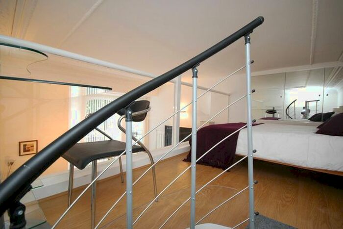 Studio To Rent In Redcliffe Gardens, Chelsea, London, SW10