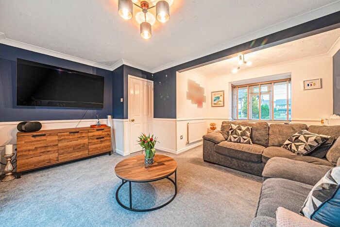 3 Bedroom Detached House For Sale In Millwright Way, Flitwick, MK45