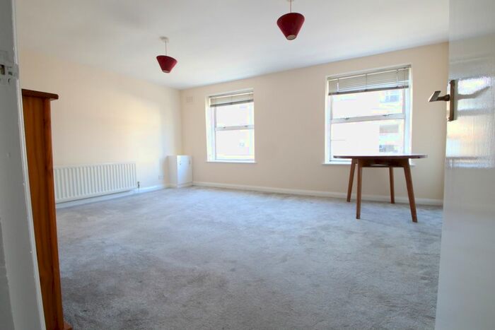 2 Bedroom Maisonette To Rent In York Rise, Tufnell Park, NW5