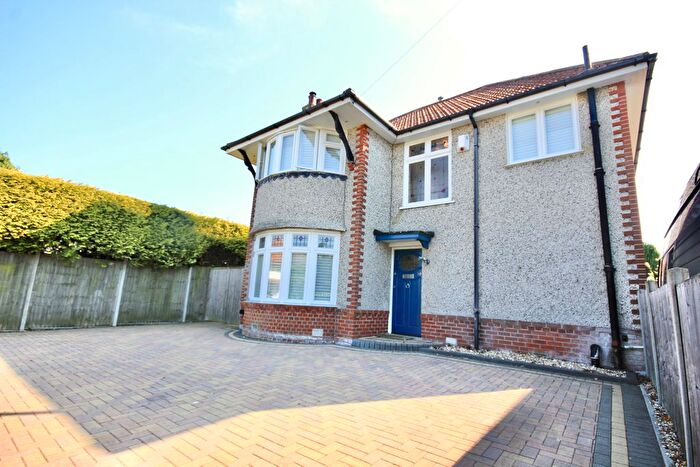 4 Bedroom Detached House To Rent In Hambledon Road, Bournemouth, BH7