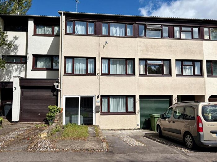 5 Bedroom House To Rent In Birnam Square, Maidstone, ME16