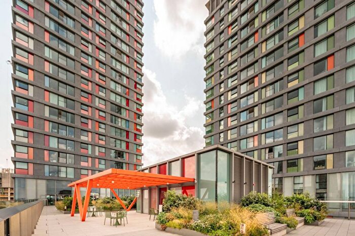 2 Bedroom Flat To Rent In Hightail Point, East Village, Stratford, London, E20