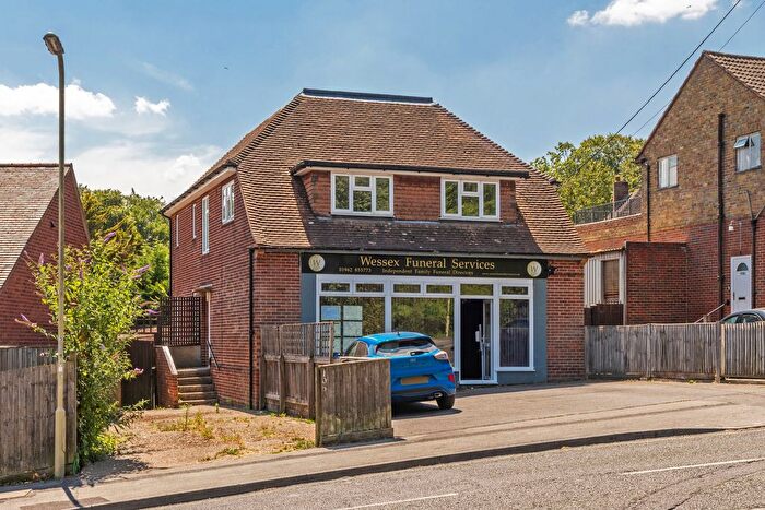 1 Bedroom Flat To Rent In Battery Hill, Winchester, SO22
