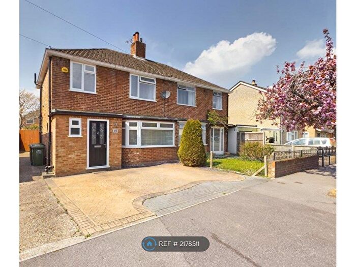 3 Bedroom Semi-Detached House To Rent In Brightside Avenue, Staines-Upon-Thames, TW18