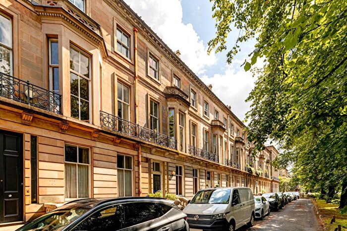 2 Bedroom Apartment To Rent In Buckingham Terrace, Botanics, Glasgow, G12