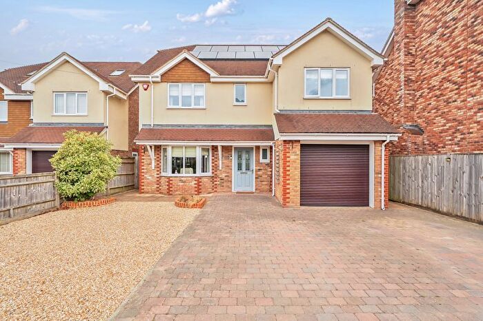 4 Bedroom Detached House For Sale In Eastbourne Road, Halland, BN8