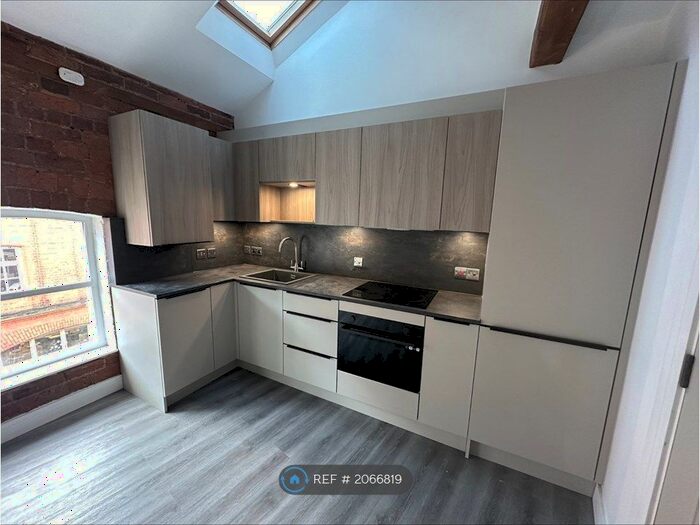 1 Bedroom Flat To Rent In Silvester Street, Hull, HU1