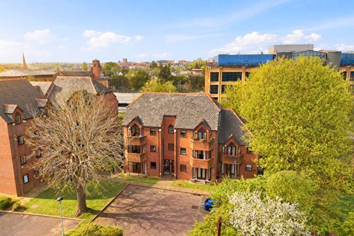 1 Bedroom Apartment For Sale In Ashtree Court, Granville Road, St. Albans, Hertfordshire, AL1