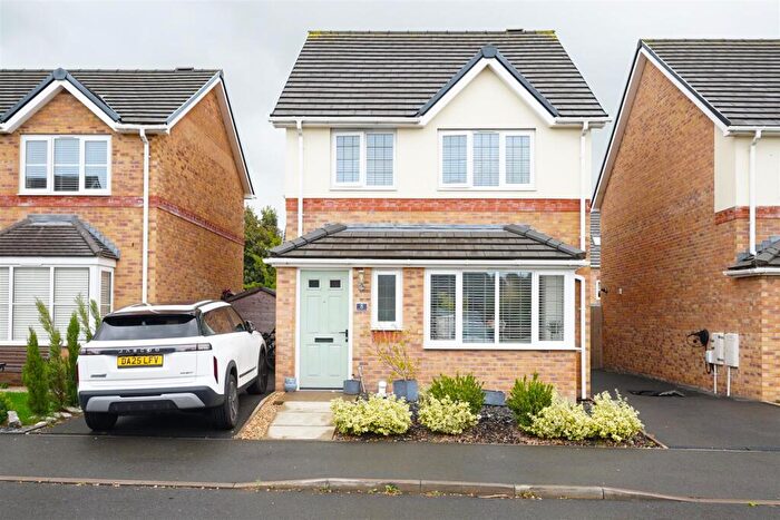 4 Bedroom Detached House For Sale In Featherstone Crescent, Barrow-In-Furness, LA13