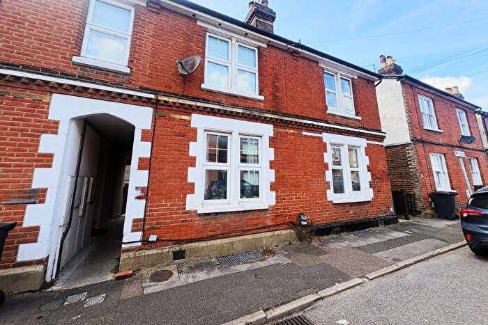 1 Bedroom Flat To Rent In Springfield Road, Guildford, GU1