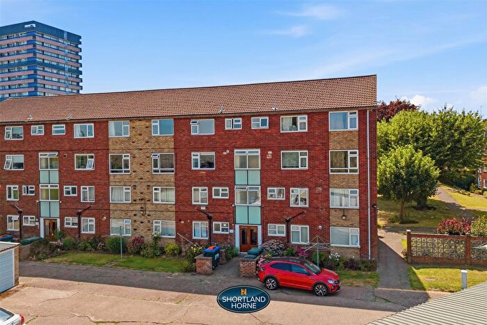 2 Bedroom Flat For Sale In Elmwood Court, St. Nicholas Street, Coventry, CV1