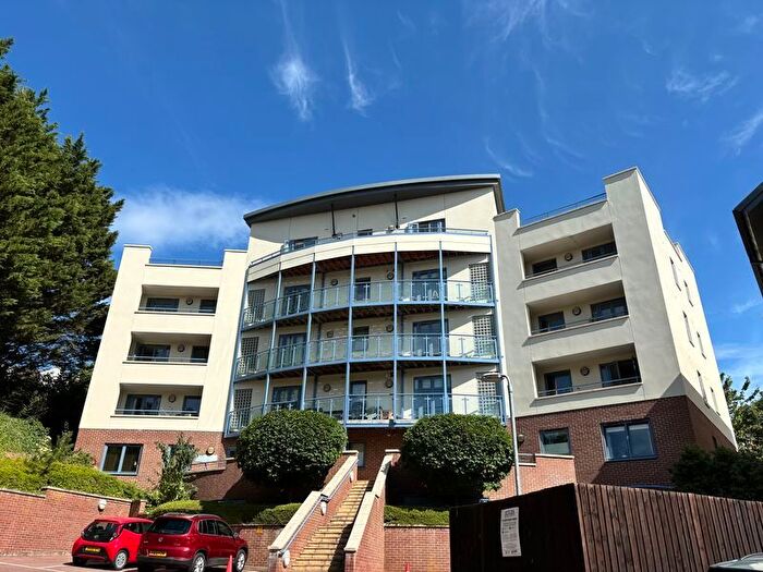 2 Bedroom Flat For Sale In Massey House, Brook Street, Tring, HP23