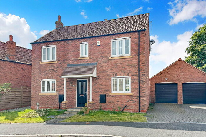 3 Bedroom Detached House For Sale In West Hill Road, Kirk Ella, Hull, HU10