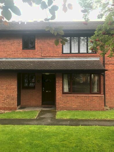 1 Bedroom Flat To Rent In Gunnings Road, Alcester B49