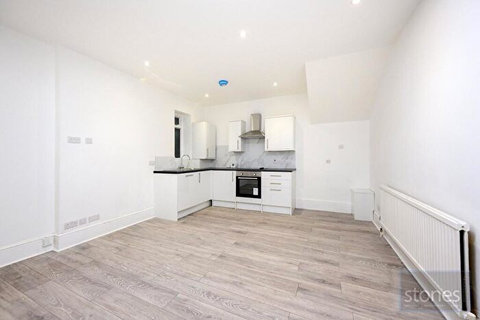 1 Bedroom Apartment To Rent In Broadhurst Gardens, South Hampstead, London, NW6