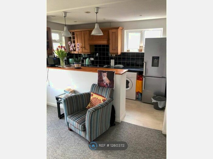 1 Bedroom Maisonette To Rent In Calender Close, Alton GU34