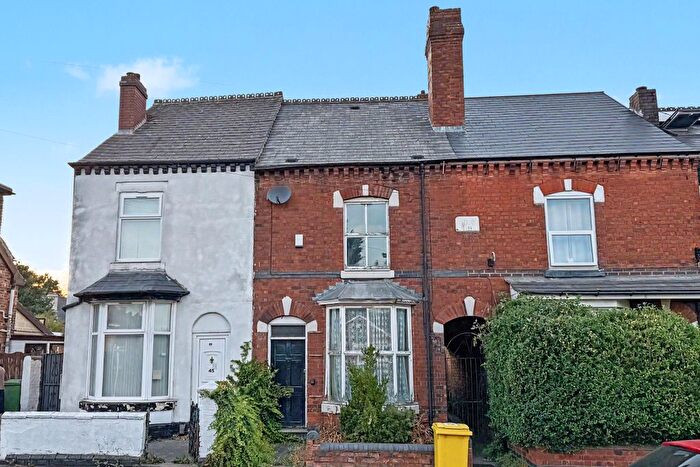 3 Bedroom Terraced House For Sale In Walsall Road, Darlaston, Wednesbury, WS10