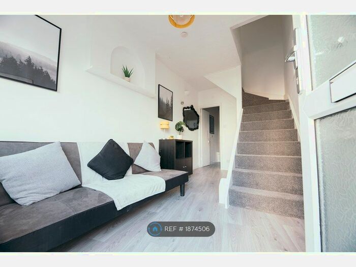 1 Bedroom Terraced House To Rent In Islingword Road, Brighton, BN2