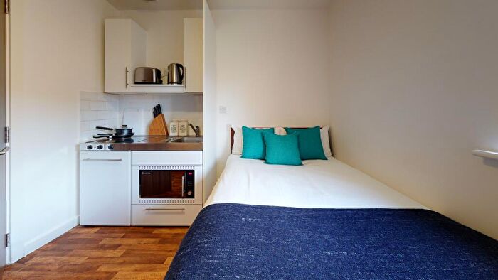 Studio To Rent In Studio, Park House, Luton, LU1