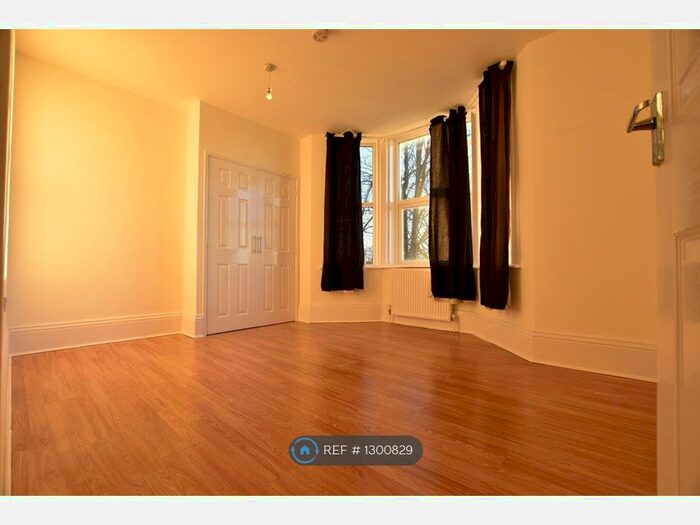 1 Bedroom Flat To Rent In Crescent Road, Luton LU2