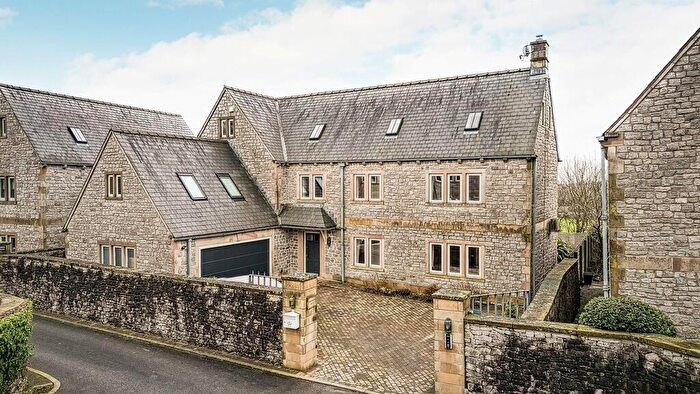 5 Bedroom Detached House For Sale In Standlow Lane, Kniveton, DE6