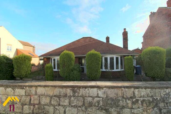 3 Bedroom Bungalow To Rent In Doncaster Road, Braithwell, Rotherham, S66