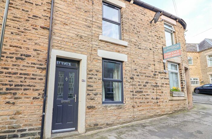 2 Bedroom Terraced House For Sale In Platt Street, Padfield, SK13