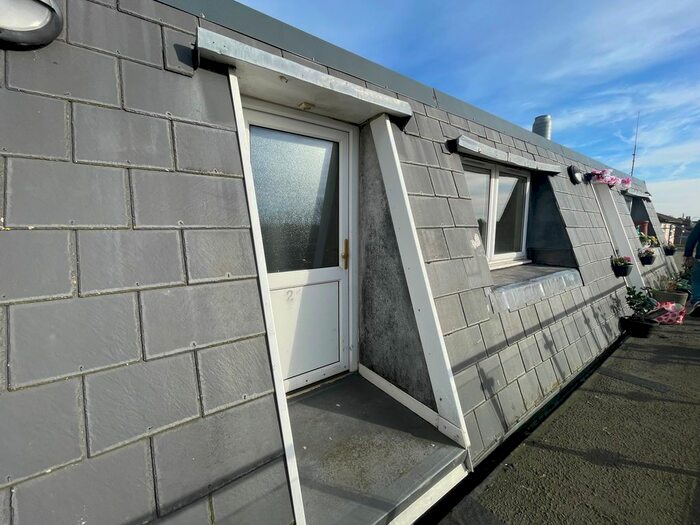 1 Bedroom Flat To Rent In High Street, Sheerness, ME12