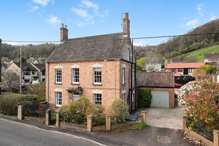 5 Bedroom Detached House For Sale In Woodmancote, Dursley, GL11