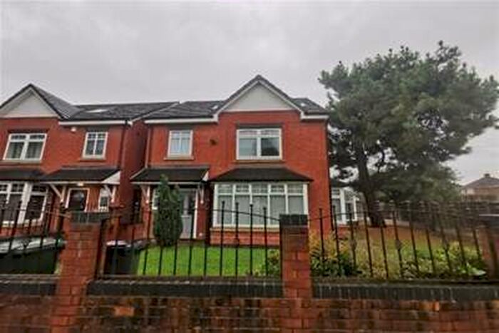 5 Bedroom House To Rent In Cannock Road, WV10